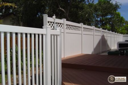 Lattice top vinyl with composite deck