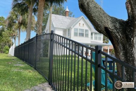 Aluminum fence